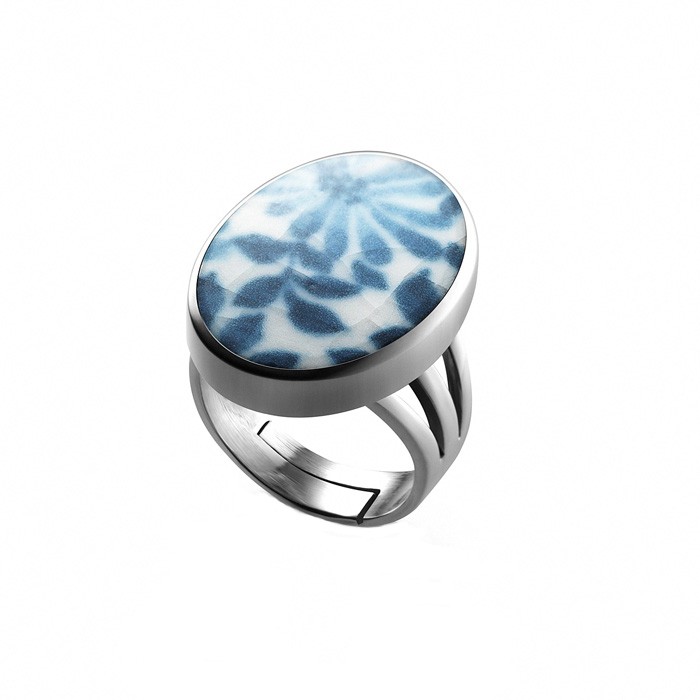 Fine China Porcelain in Oval Sterling Silver Ring