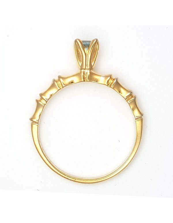 bamboo-2-circle-ring-18k-gold-plated-with-3-5mm-square-aquamarine-in-tulipsetr-setting