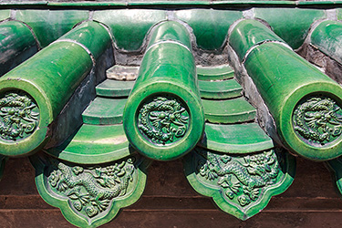 chinese-green-glazed-roof-tiles-details